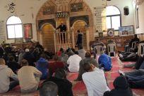  بالفيديو: خطبة الجمعة من مسجد عاطف الجاروشي بحي الجواريش في الرملة